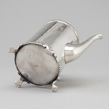 K ANDERSON, a silver coffee pot from Stockholm, 1916.