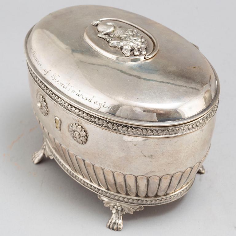 KAFFESERVIS, silver , 3 delar, CG Hallberg, Stockholm, 1903.