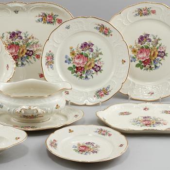 MATSERVIS, 57 delar, porslin, "Sanssouci", Rosenthal, 1900-talets andra hälft.
