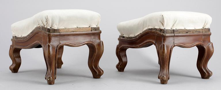 FOTPALLAR, ett par, rokokostil, trol Tyskland, 1900-talets första hälft.