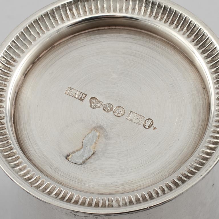 BÄGARE, silver, GAB, Stockholm, 1946. Vikt 270 g.
