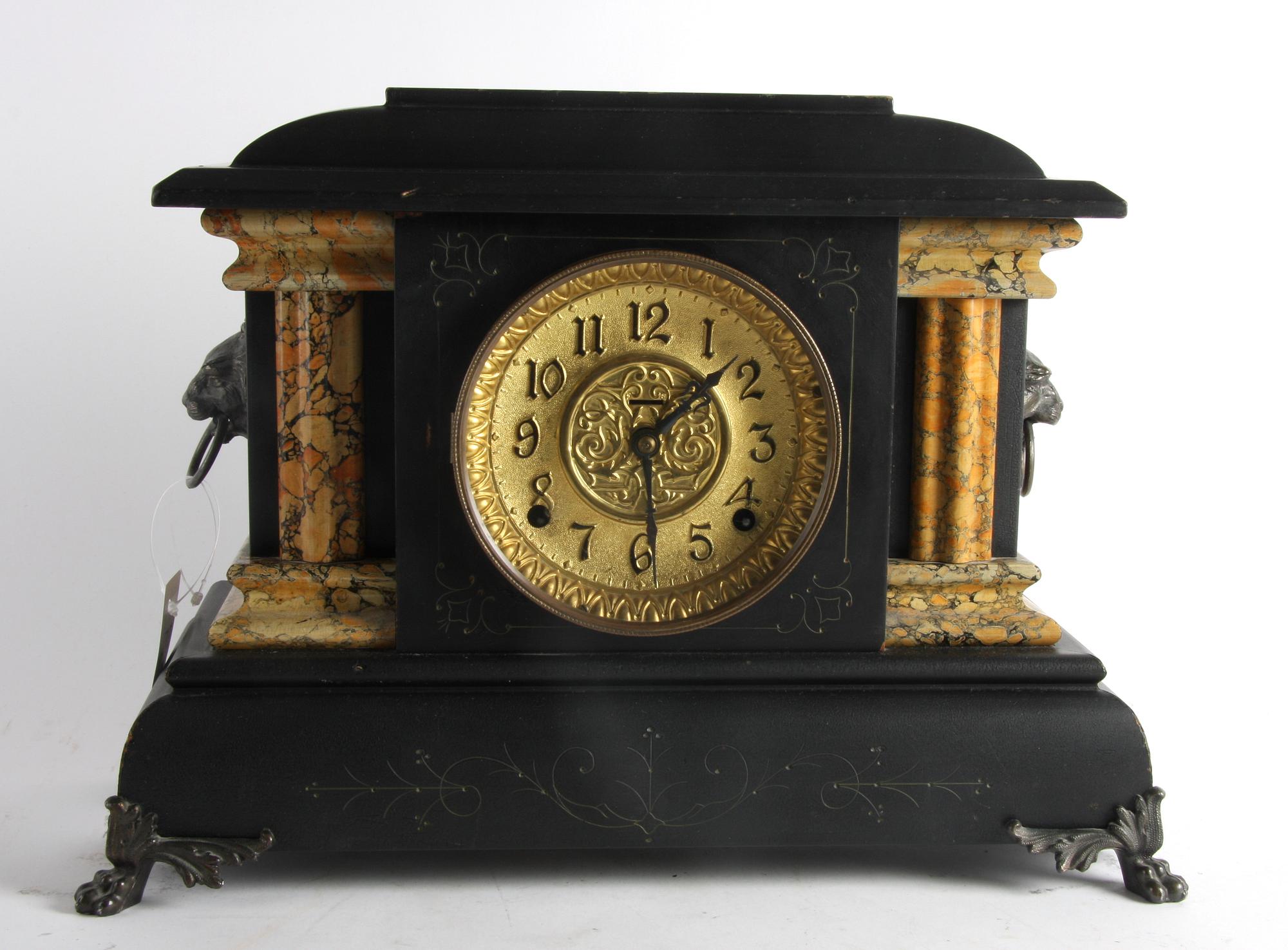 BORDSPENDYL, senbarockstil, USA, omkr 1900.