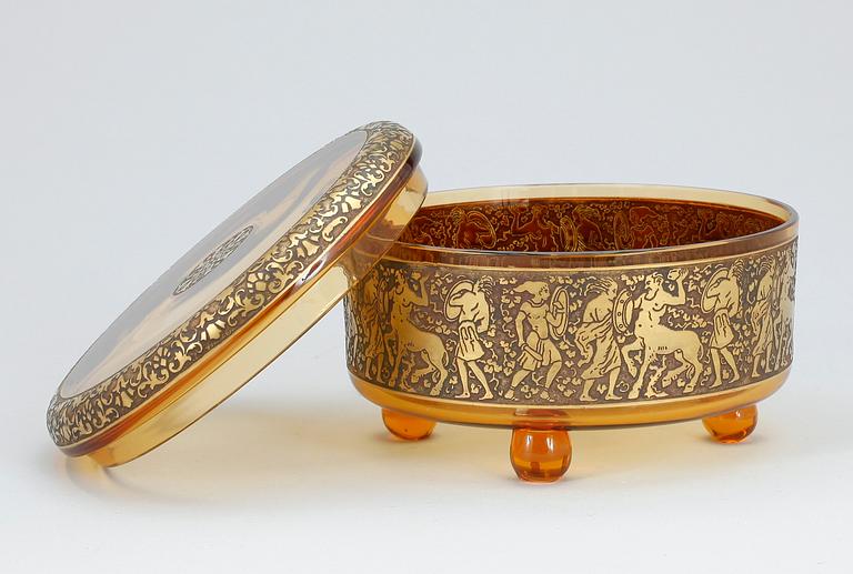 BRUK MED LOCK, glas, Moser Karlsbad, 1900-tal, signerad.