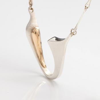 Poul Havgaard, "Continental", a sterling silver and gold necklace. Lapponia 1988.