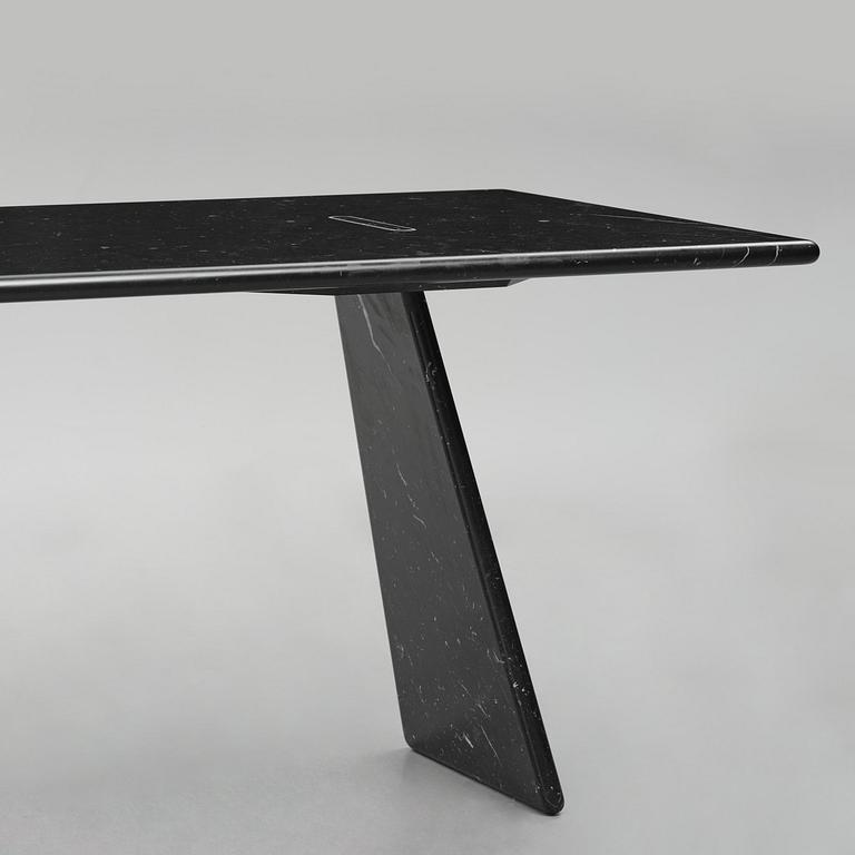 Angelo Mangiarotti, bord, "Asolo", Agapecasa, Italien, 2020.