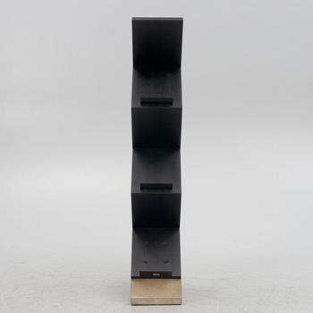 Jonas Bohlin, a 'Zink' magazine stand, Källemo.