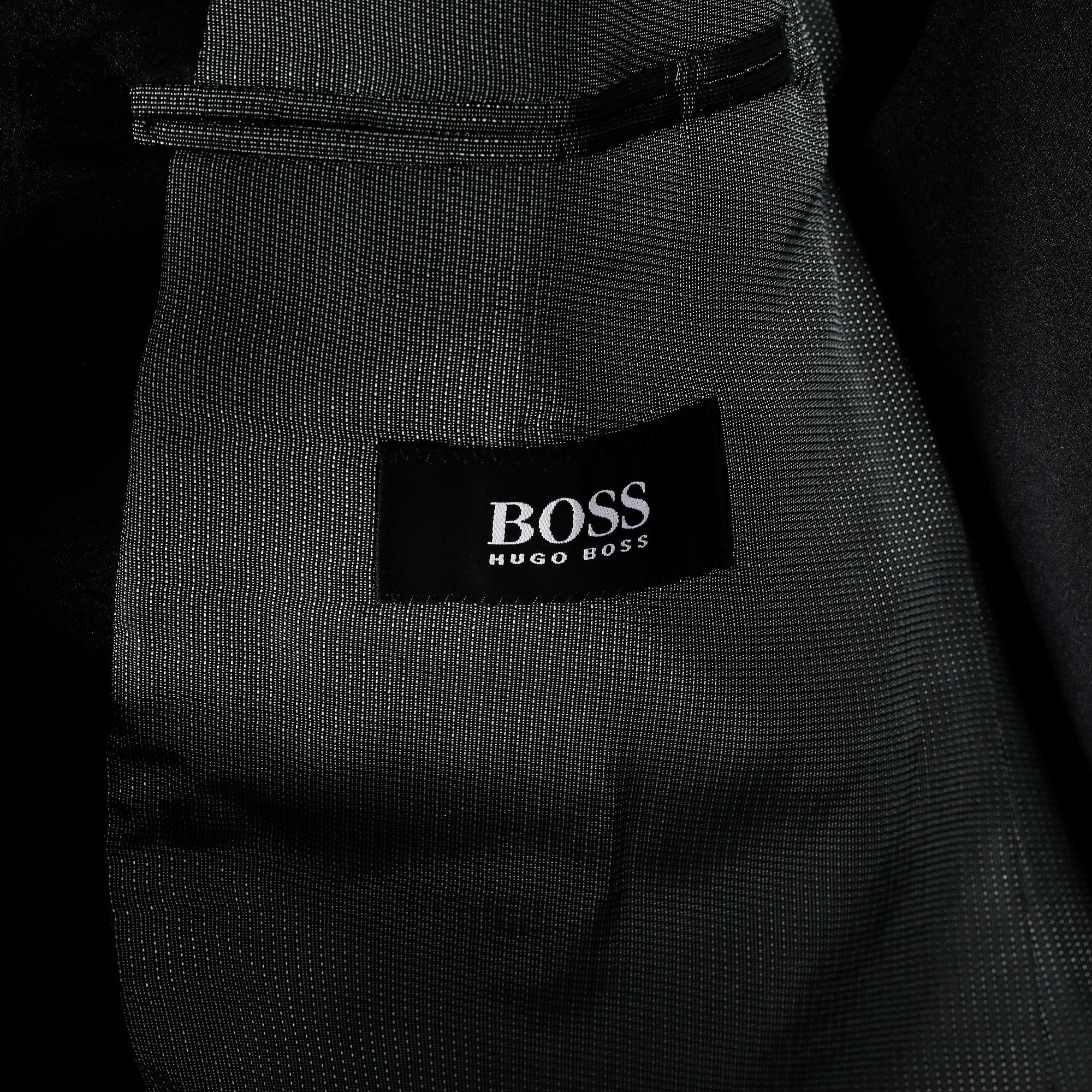 HUGO BOSS, smoking.