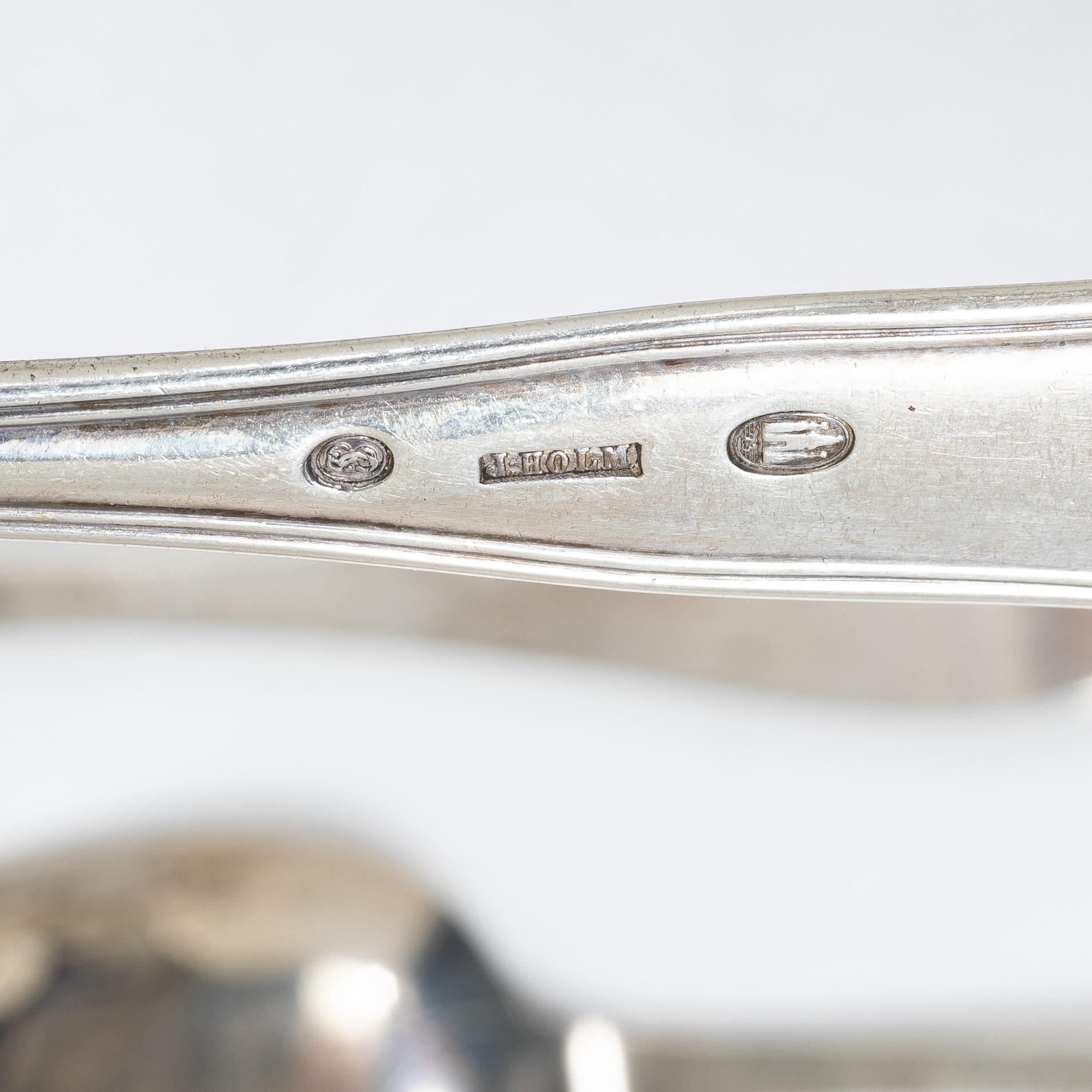 Bestickdelar, silver, 9 st mestadels matskedar, bl a G Lindegren, Helsingborg, 1927.