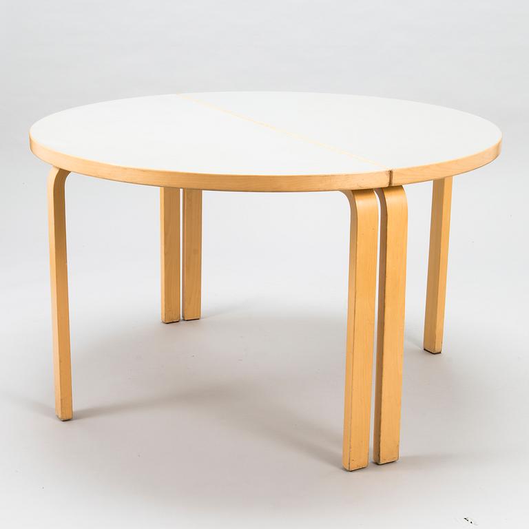 Alvar Aalto, bord, 2 st, modell 95, Artek.
