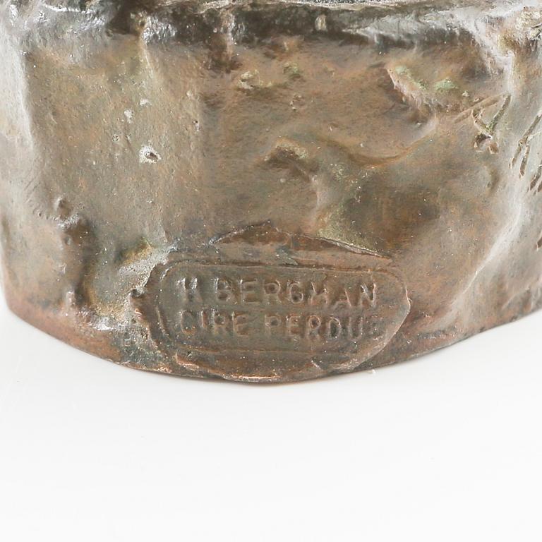 Arvid Knöppel, skulptur, Stående björn.