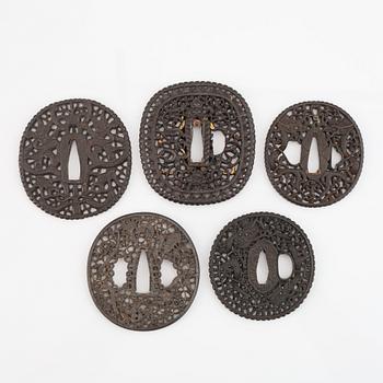 Tsuba, 5 st, Kina/Japan.