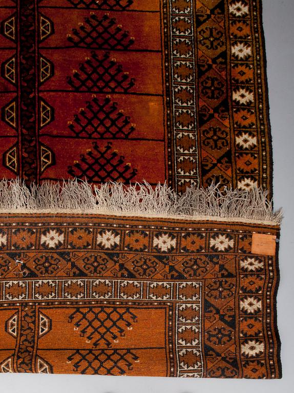 MATTA, Afghan. Ca 265x185 cm.