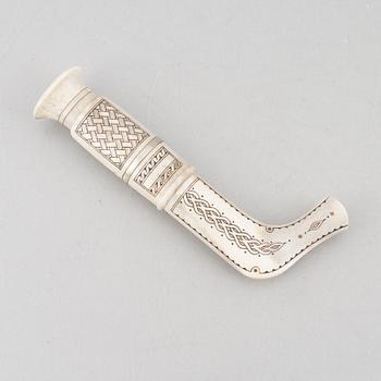 Roland Lundberg, a reindeer horn knife, Piteå.