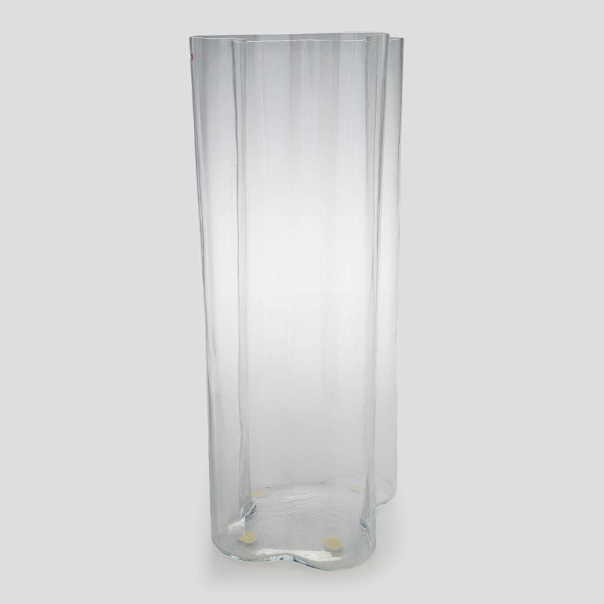 Alvar Aalto, maljakko, malli 0551, signeeramaton. Iittala 2000-luku.