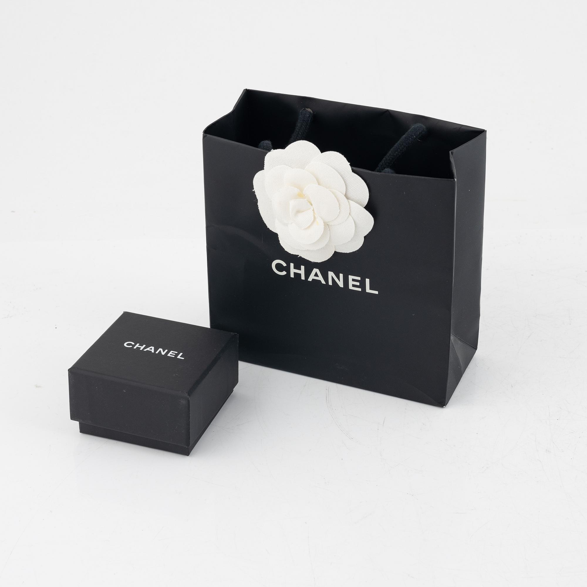Chanel, örhängen, 2010.