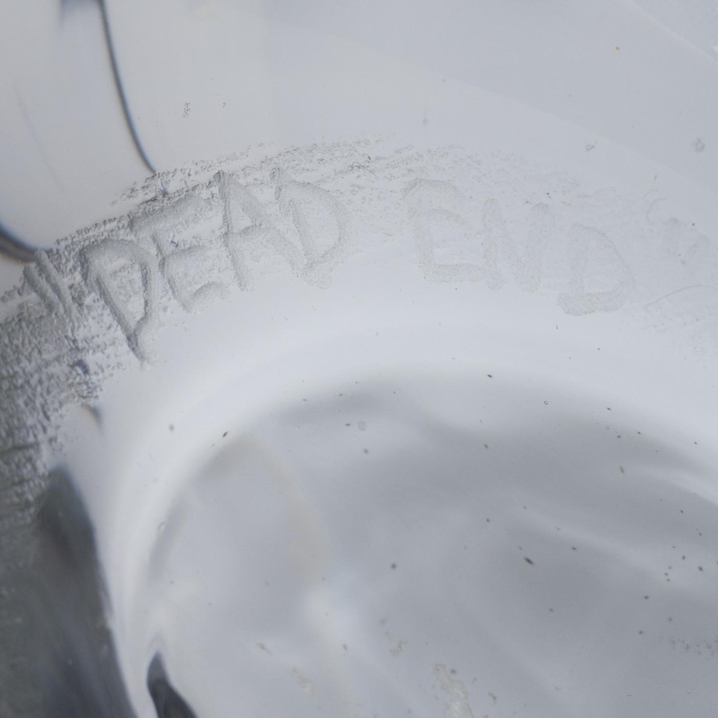 Olle Brozén, a Graal vase, 'Dead End', 2011.