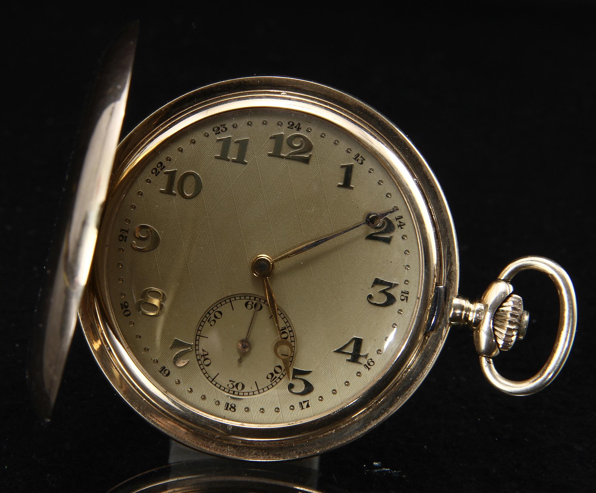 FICKUR,  14 k guld, 1900-talets första hälft, Tot. v. 92 g.