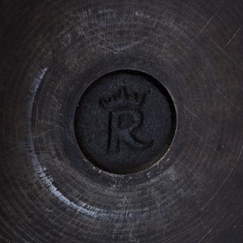 TIMO SARPANEVA, 4 stycken grytor, gjutjärn och emalj, Rosenlew, Finland.