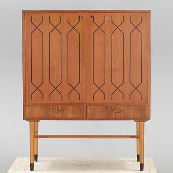 SKÅP, omkring 1900-talets mitt.