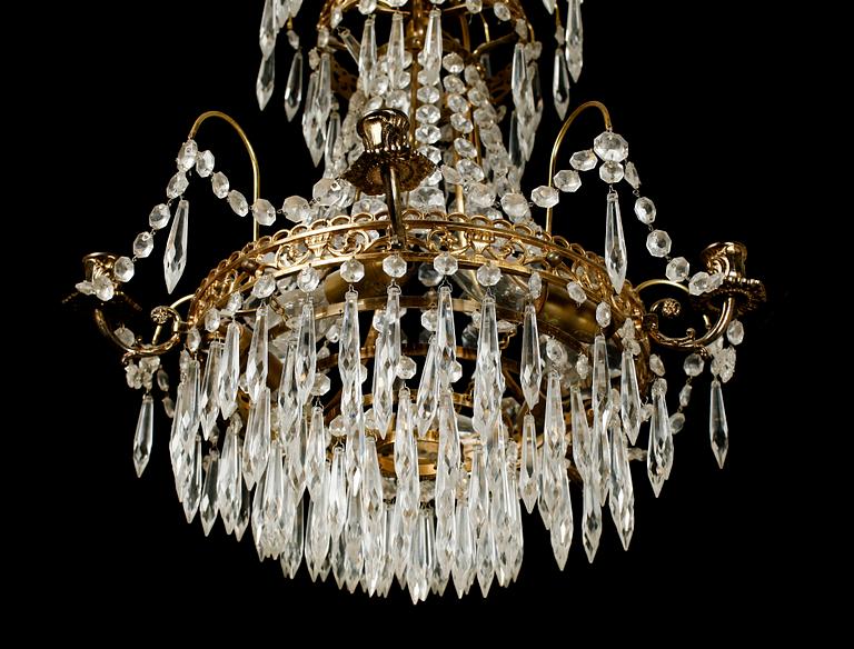 LJUSKRONA, empirestil, 1900-talets mitt. H 60.