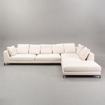 Antonio Citterio, sofa 'Ray' B&B Italia.