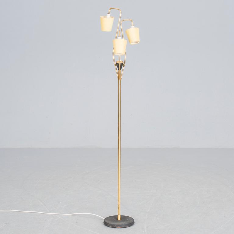 GOLVLAMPA, 1900-talets mitt.