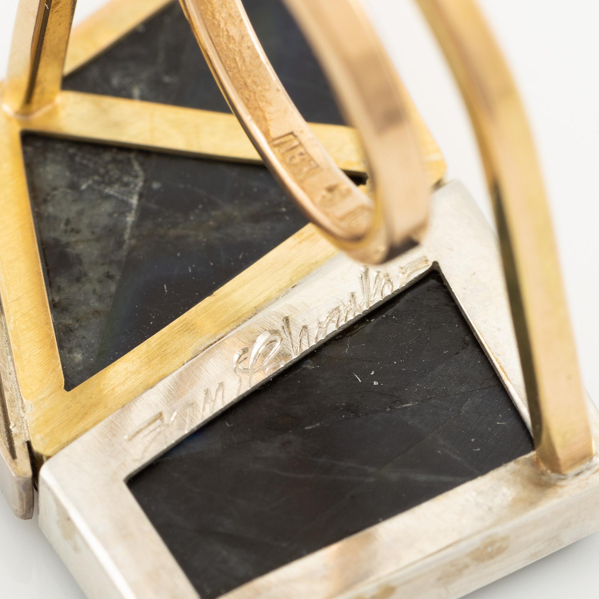 Jan-Christer Lundqvist, ring, 18K gold and spectrolite, Skövde.