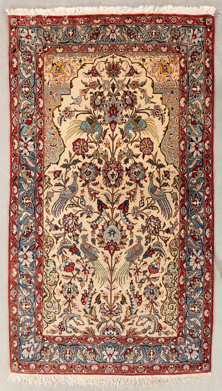 Sarouk rug semi-antique approx. 230x133 cm.