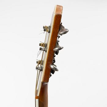 Herman Carlsson Levin, akustisk gitarr, "Modell 22", Sverige, 1945.