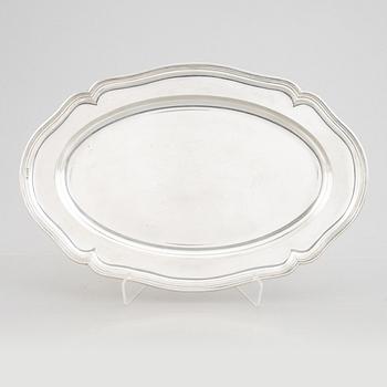 A Swedish silver Rococo style serving dish, mark of Carl Fredrik Carlman, Stockholm 1927.