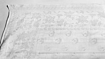 1715. TABLE CLOTH, linen damask. 398,5 x 263 cm. Wadstena Fabrik, Sweden.