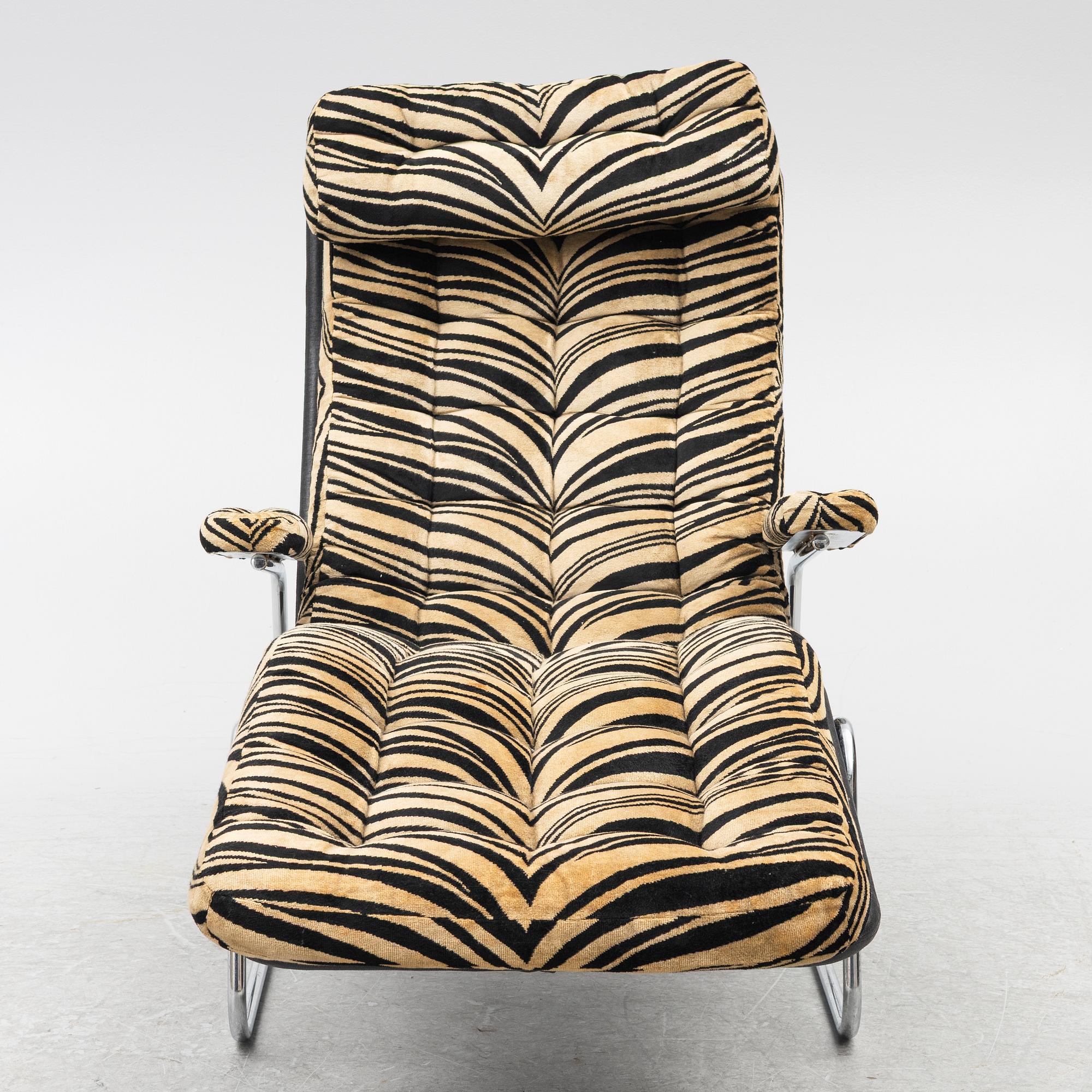 Sam Larsson, a 'Fenix' lounge chair, Dux, Sweden, 1970's/80's.