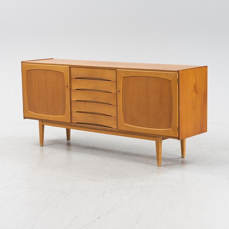 A teak and oak sidebaord, 1950's/60's.