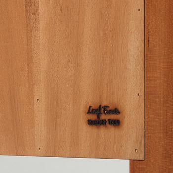 JOSEF FRANK, skåp, Firma Svenskt Tenn, modell 2135.