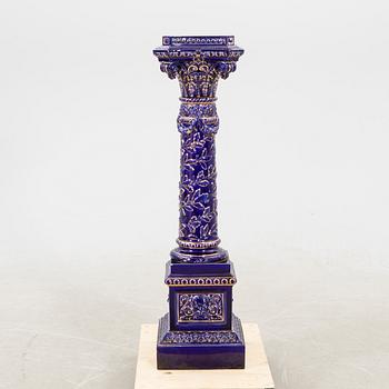 Pedestal Rörstrand porcelain around 1900.