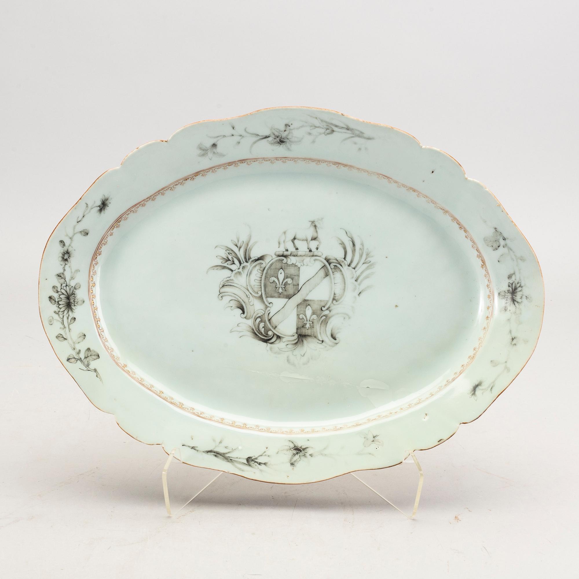 Serveringsfat Kina Qianlong (1736-95) porslin.