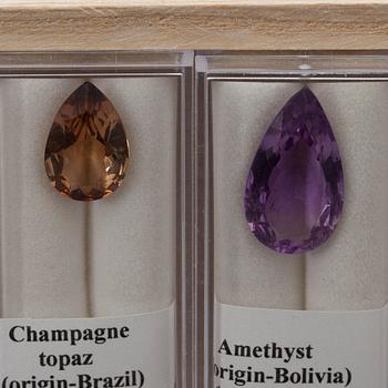 ÄDELSTENSSAMLING, 14 st.