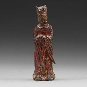 A bronze sculpture of a dignitary, Ming dynasty (1368-1644).