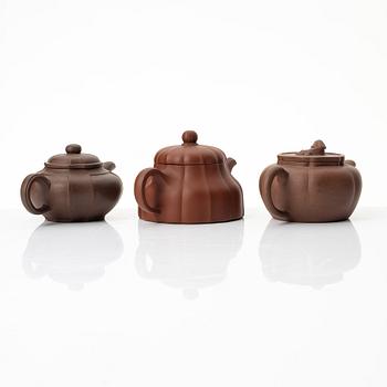 A group of three yixing teapots, China, 1980s.