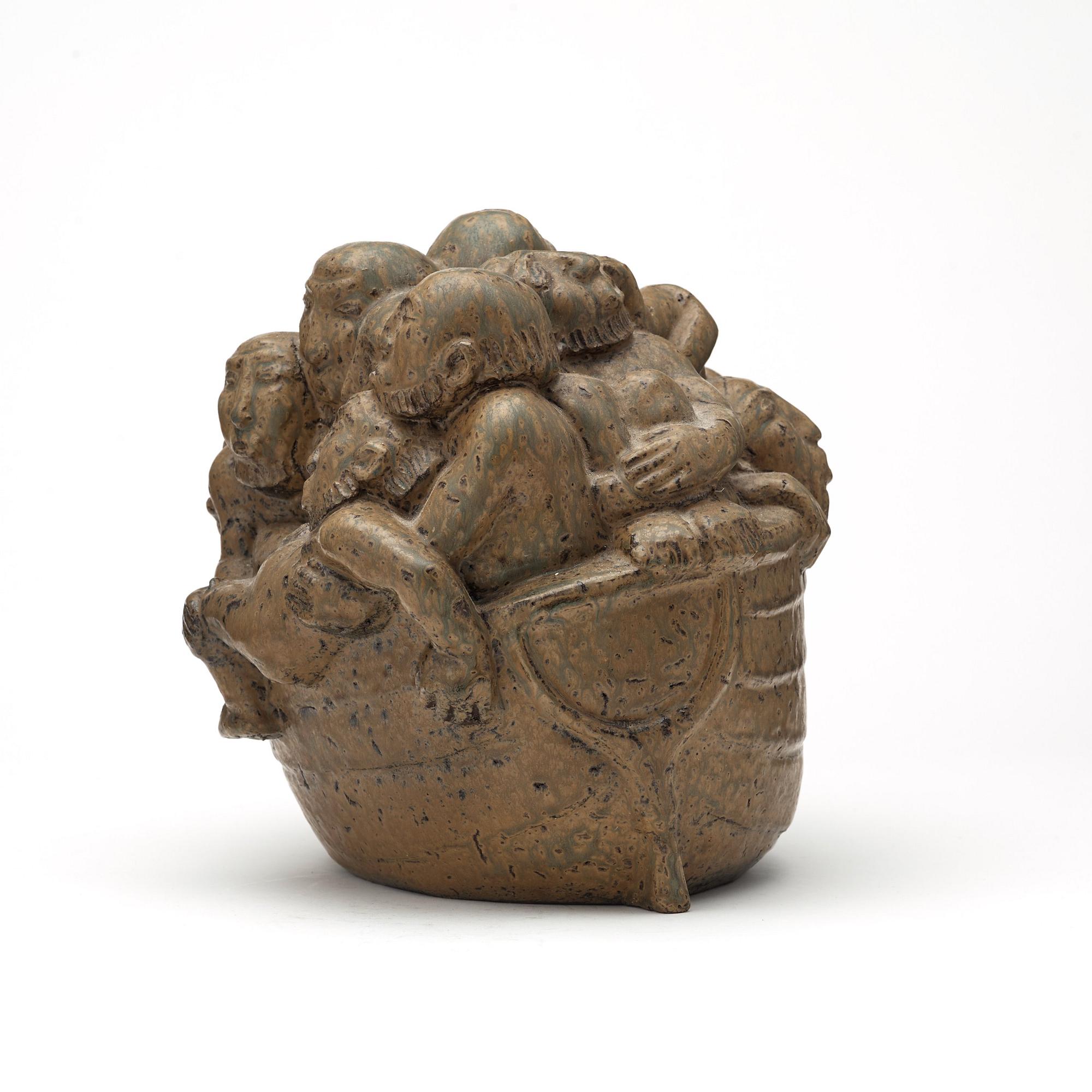 Åke Holm, skulptur, "Jona kastas i havet", Höganäs 1950-tal.