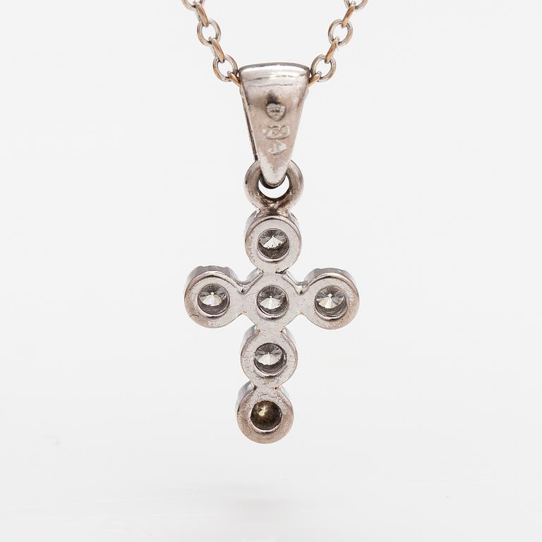 RISTI/RIIPUS, 18K valkokultaa, timantteja n. 0.18 ct yht. A Tillander, Helsinki.
