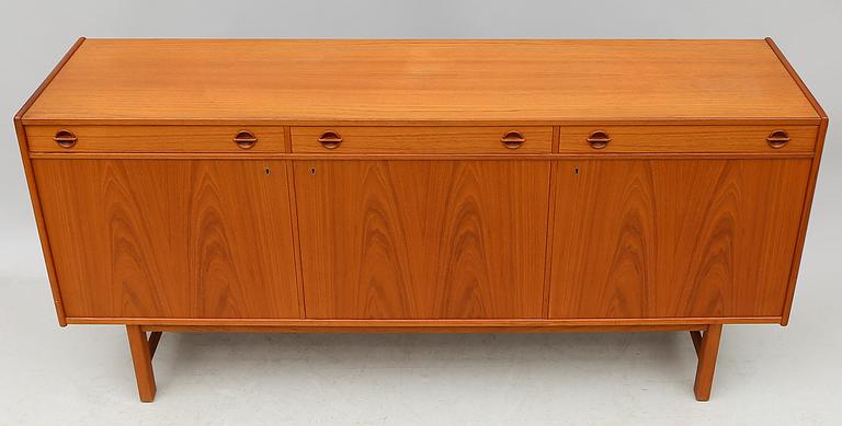 SIDEBOARD, 1900-talets andra hälft.