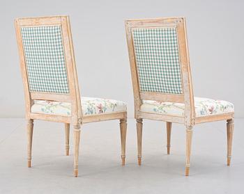 STOLAR, ett par, gustavianska, 1700-talets slut.