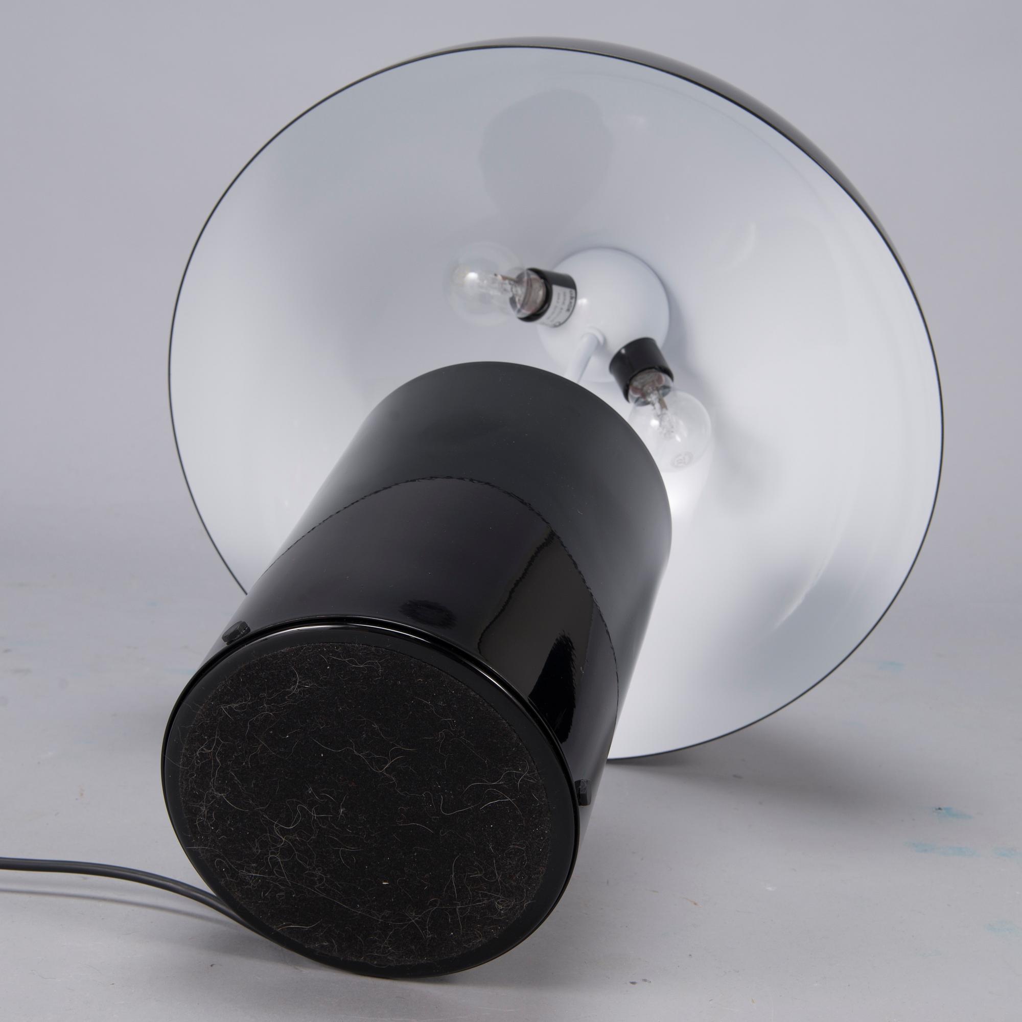 VICO MAGISTRETTI, bordslampa, "Atollo", för Oluce. Formgiven 1977.