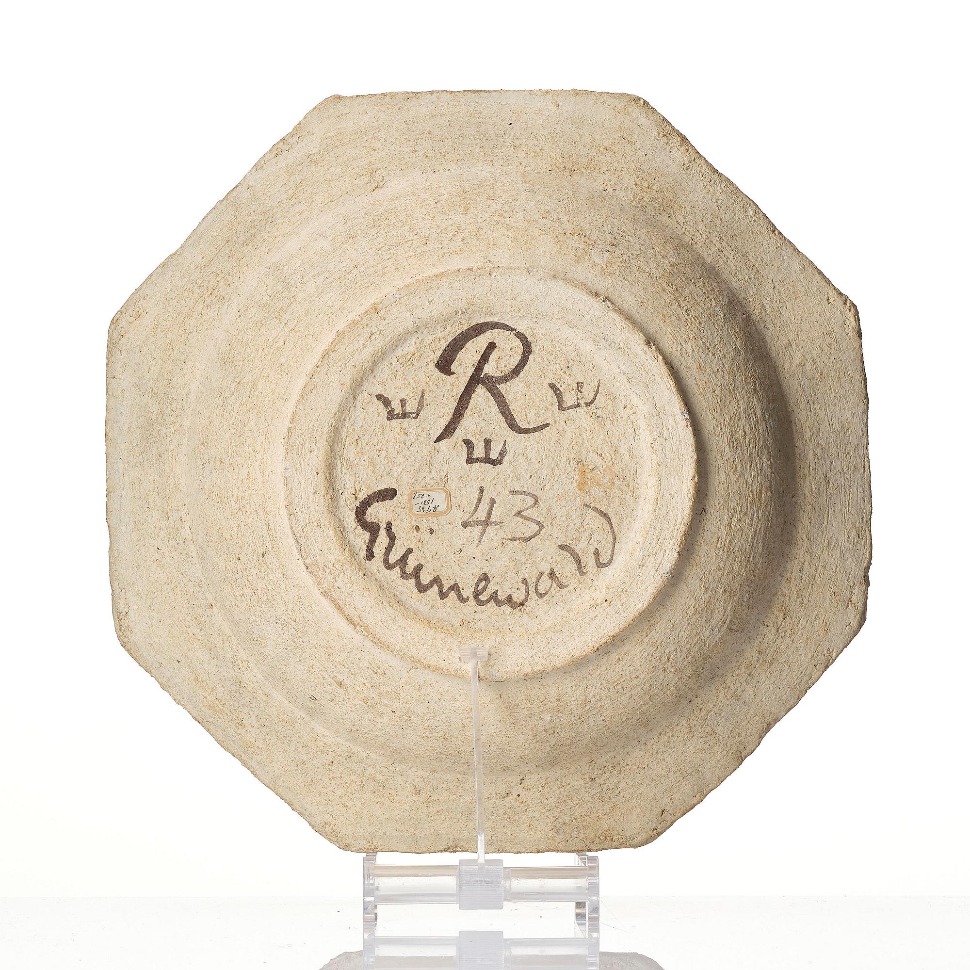Isaac Grünewald, a chamotte stoneware bowl, Rörstrand, 1943.
