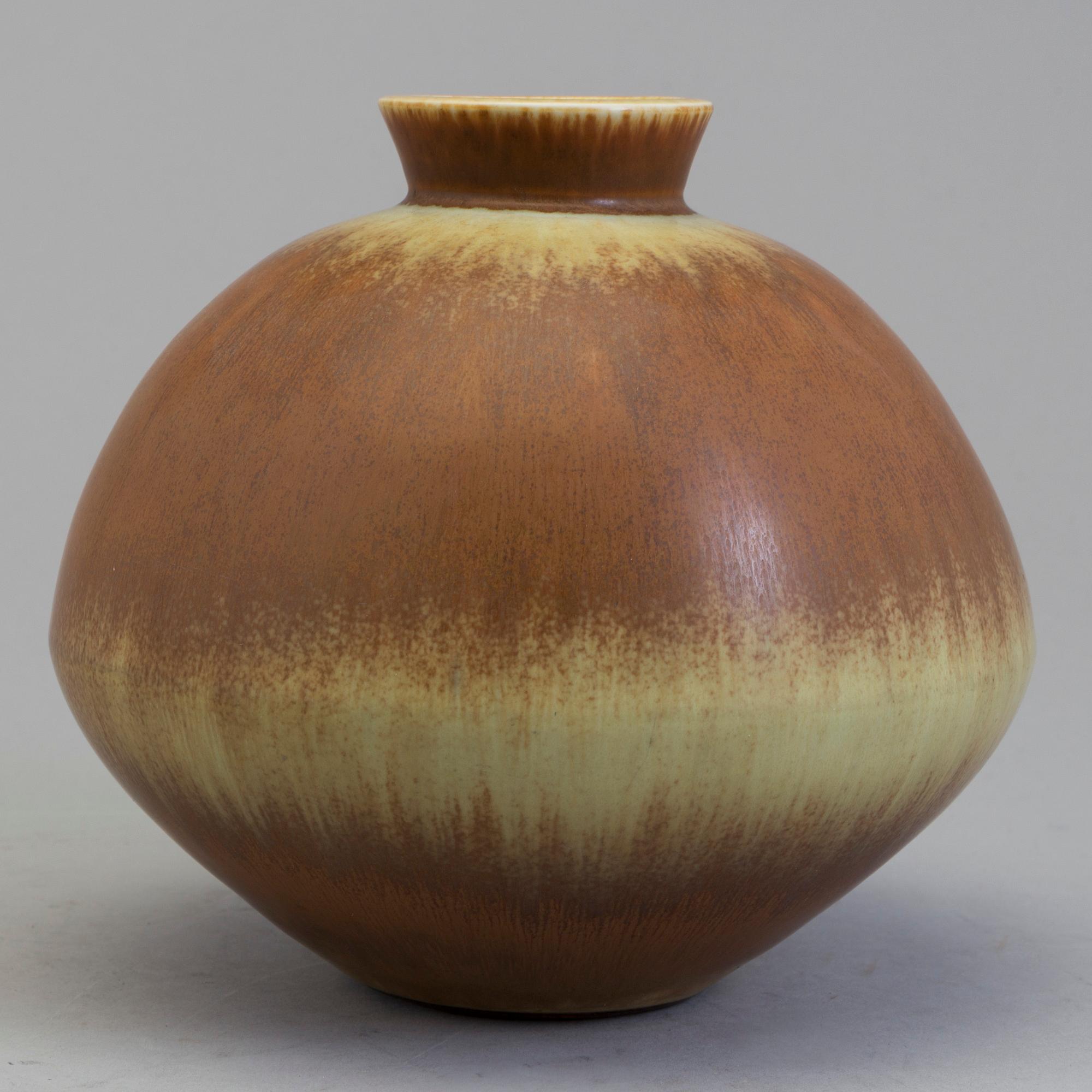 BERNDT FRIBERG, vas, stengods, Gustavsberg studio, signerad, 1976.