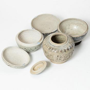 Six ceramic jars with covers, South East Asian, 17th and 19th century.