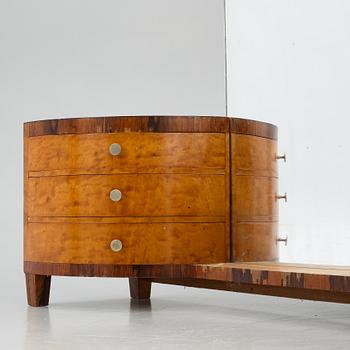 An Art Déco dressing table with large mirror, 1930's.