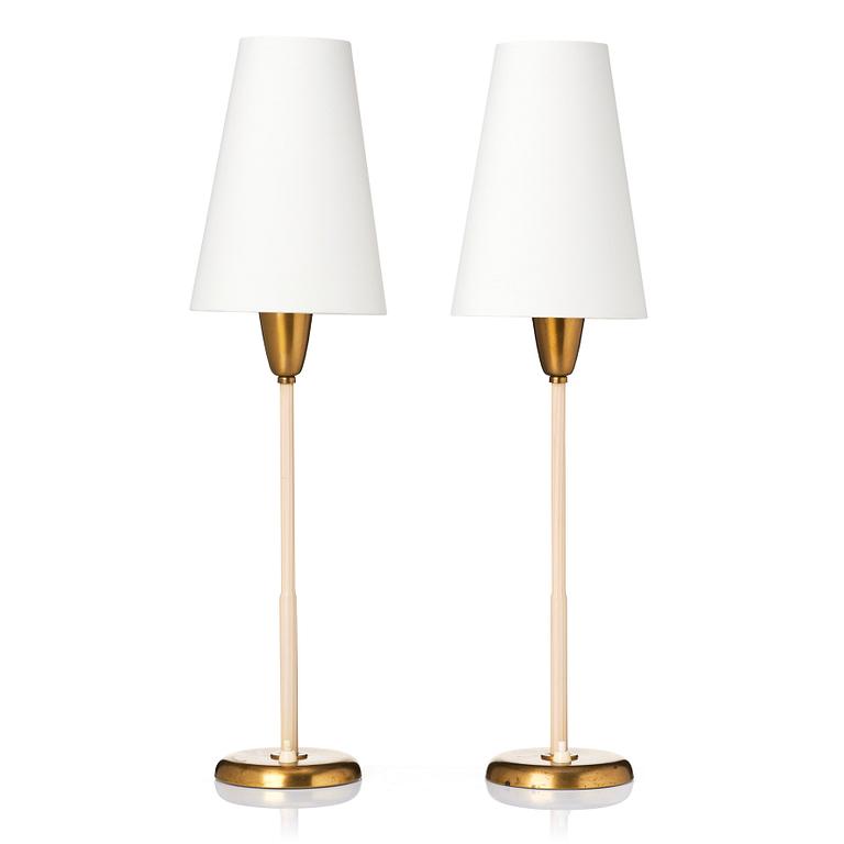 Harald Notini, a pair of table lamps, model '15602', Arvid Böhlmarks Lampfabrik, Sweden, 1940-50s.