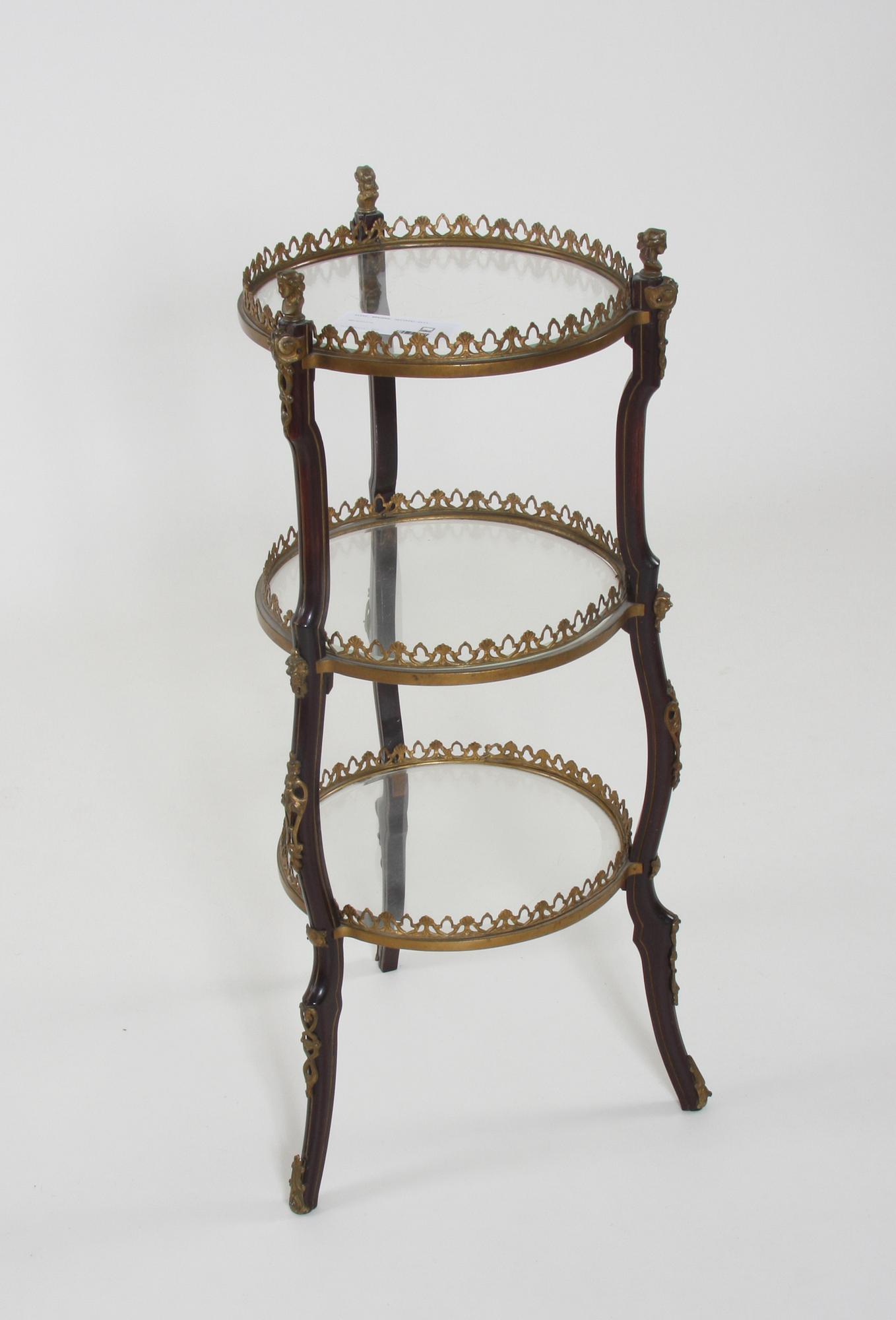 ETAGERE, nyrokoko-stil.